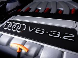 Audi TT 3.2 Quattro Coupe 2006 года  (WW)